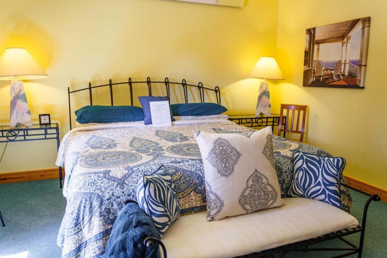 Silver City Coyote Blues Village Bed & Breakfast מראה חיצוני תמונה