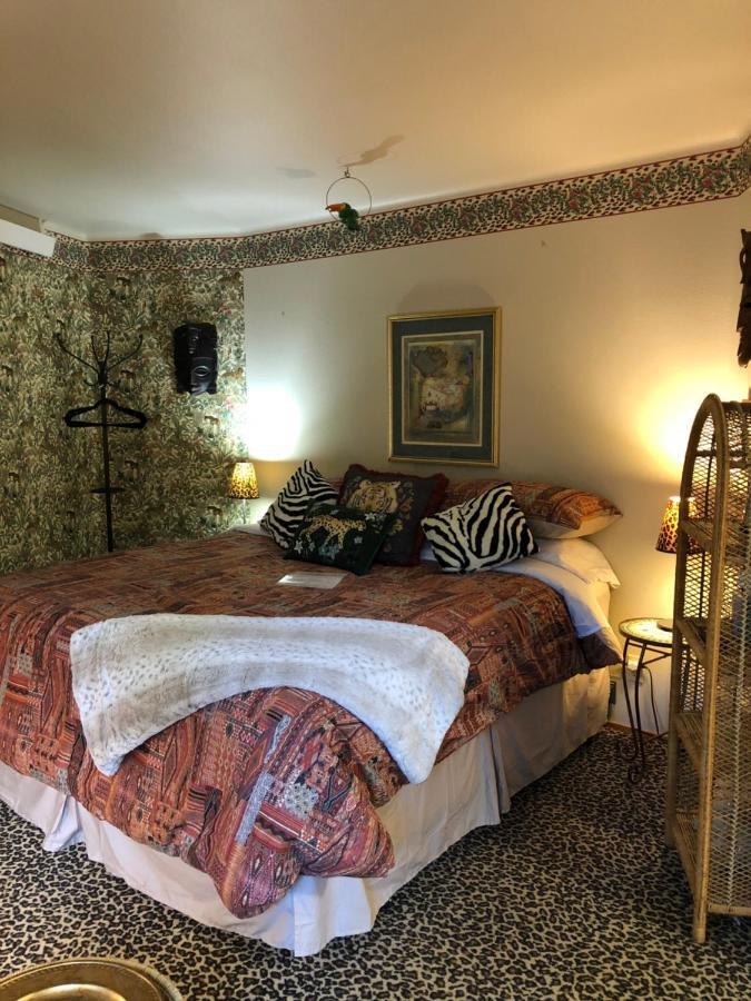 Silver City Coyote Blues Village Bed & Breakfast מראה חיצוני תמונה